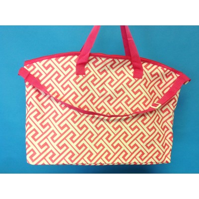 32588-PINK/WHITE GREEK KEY DESIGN TRAVEL,BEACH OR SHOPPING TOTE